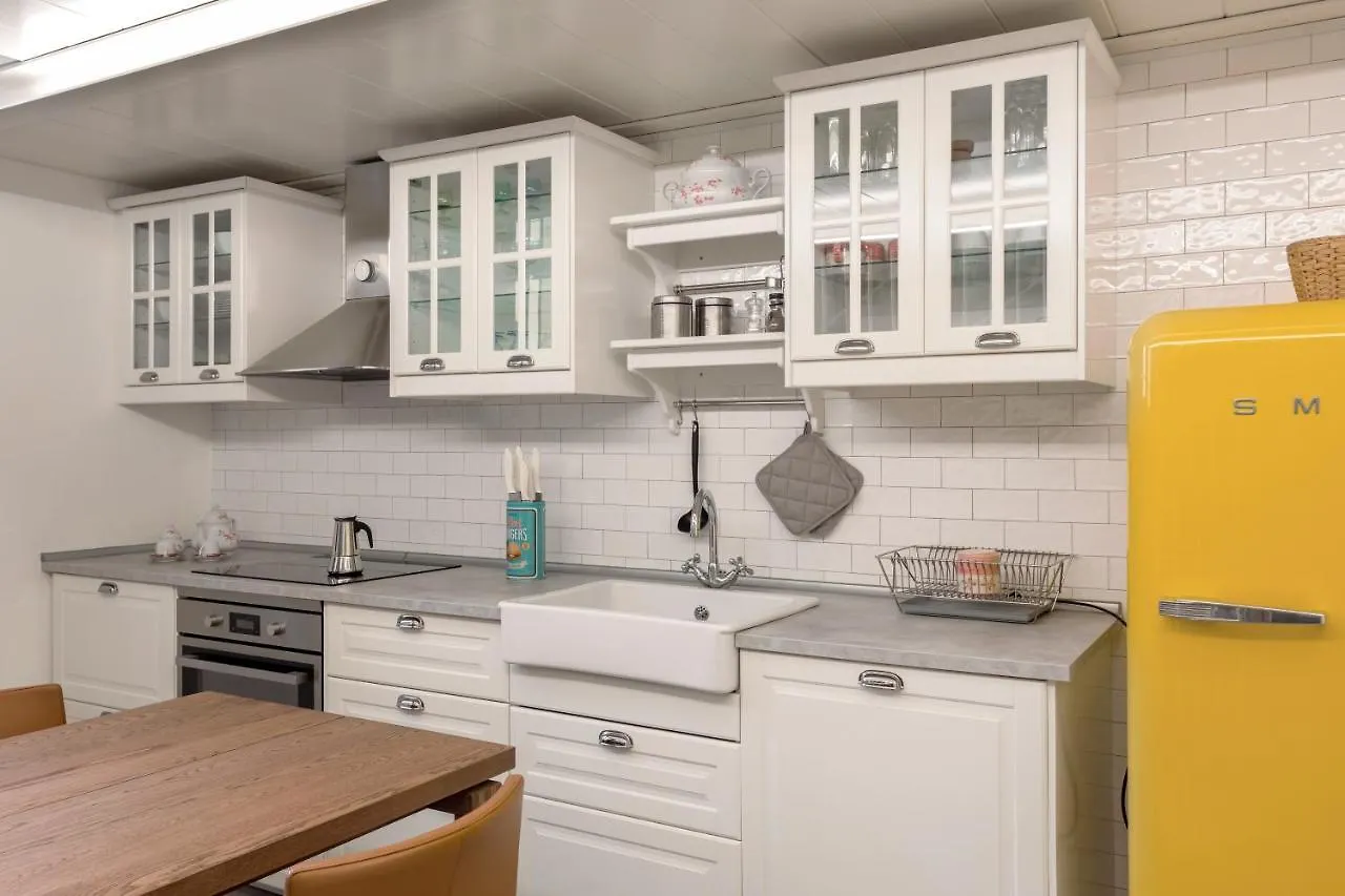 Modern & Stylish Loft - 2 Min From Central Station Milan