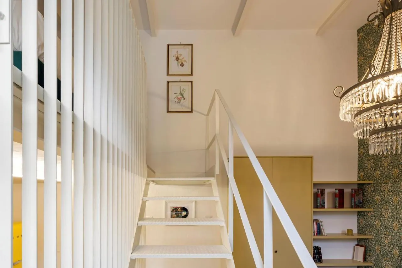 Modern & Stylish Loft - 2 Min From Central Station Milan Appartement